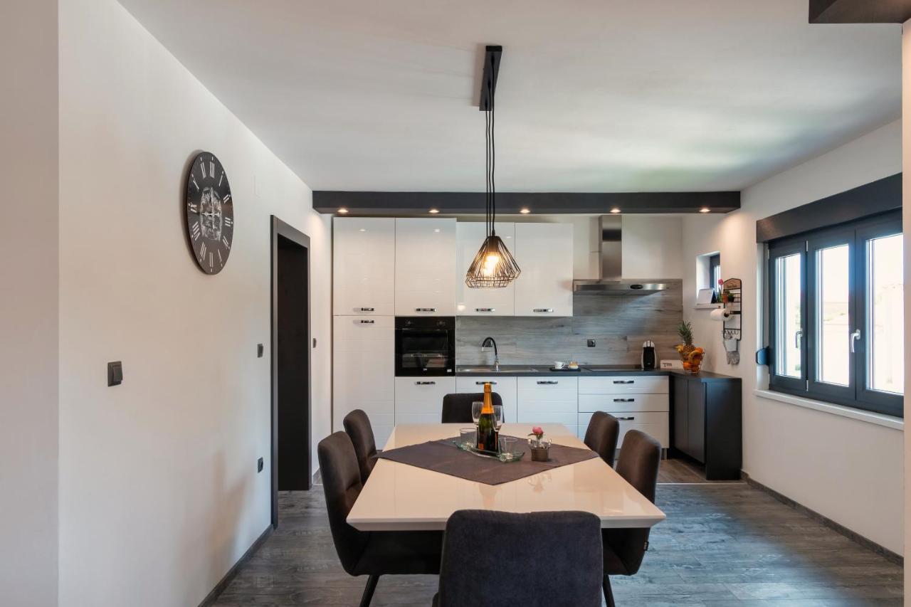 Apartman Gabrijela Muntić Exteriér fotografie